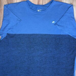 Men's The Nike Tee Athletic Short Sleeve Crew Neck Blue, Size XXL